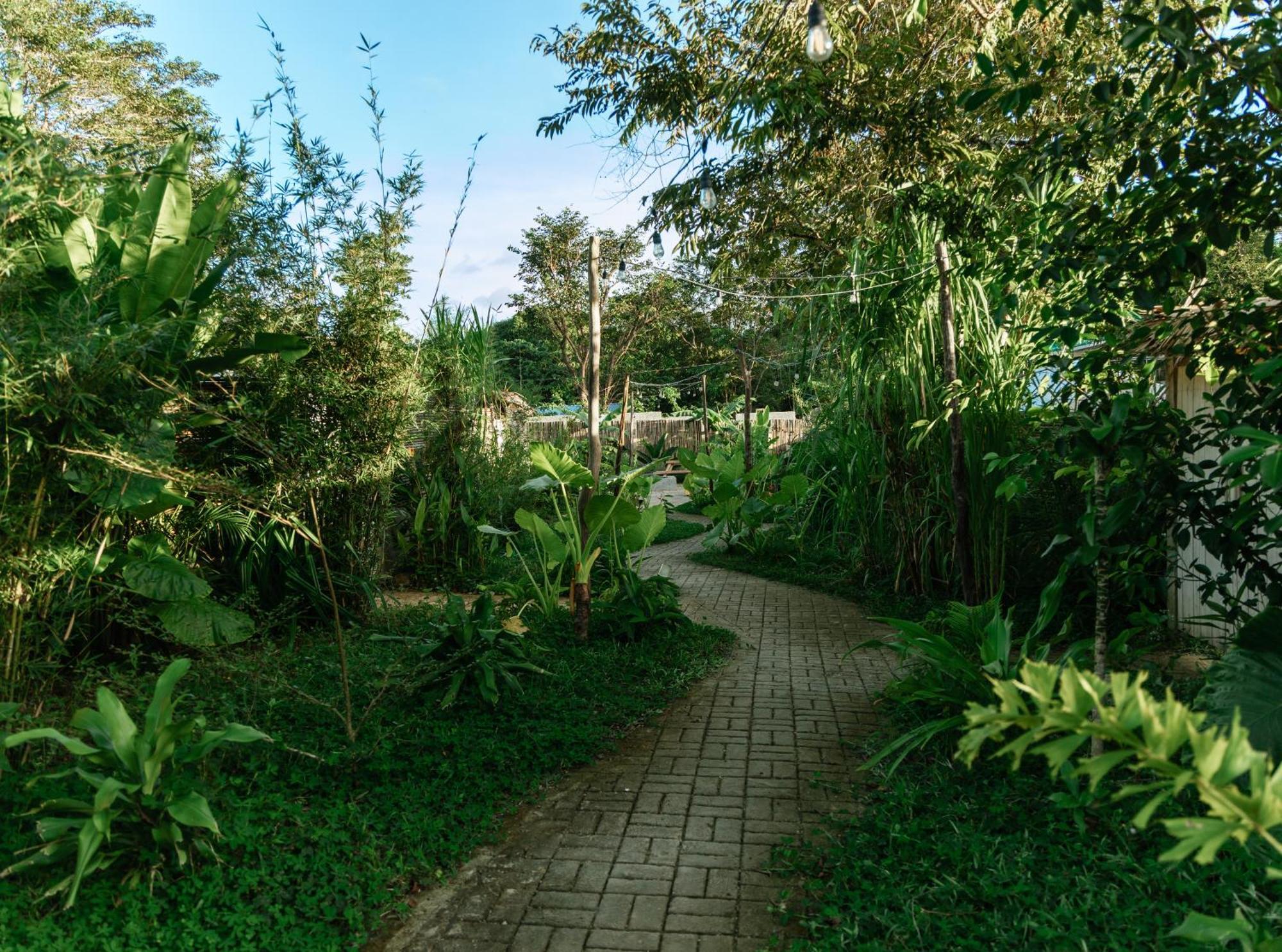 Hotel Domes And Dreams Lio Glamping El Nido Exterior foto